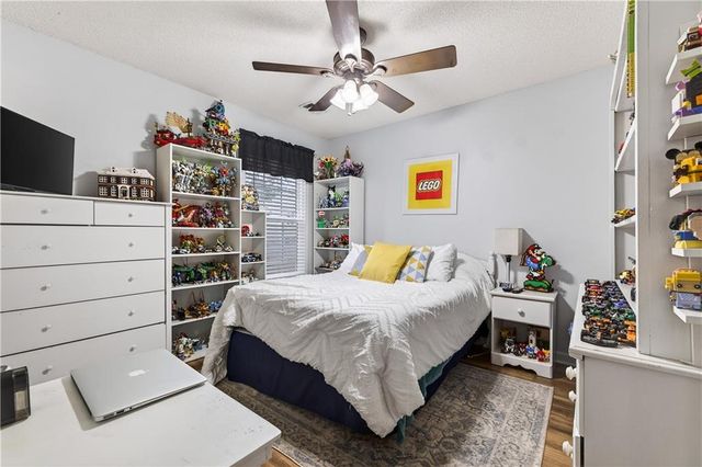 914 Wenham Lane, Lawrenceville, GA 30044
