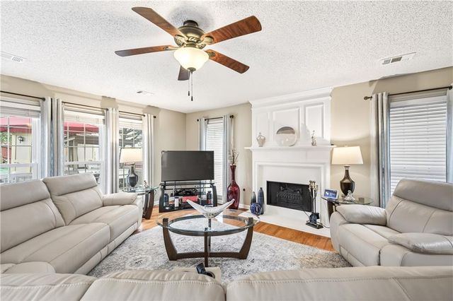 914 Wenham Lane, Lawrenceville, GA 30044