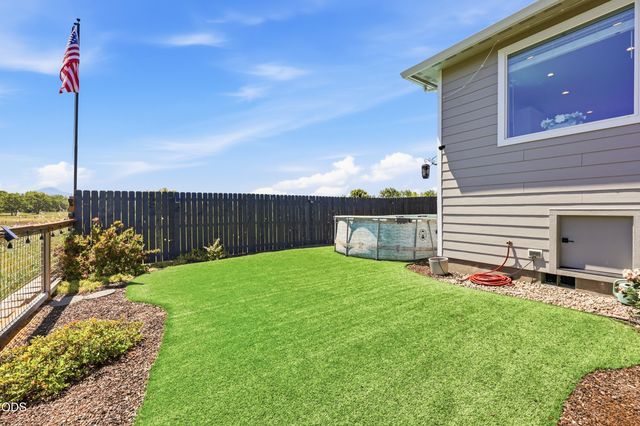 37 Terra Linda Court, Eagle Point, OR 97524