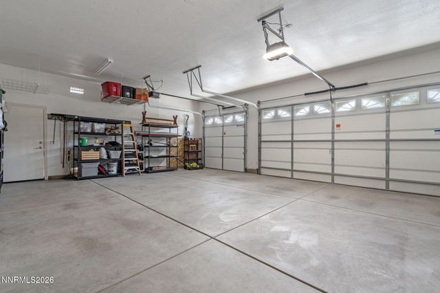 18194 Kodiak Bear Court, Reno, NV 89508