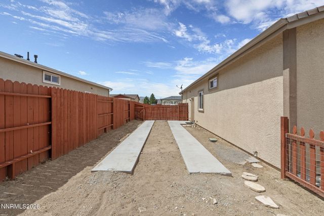 18194 Kodiak Bear Court, Reno, NV 89508