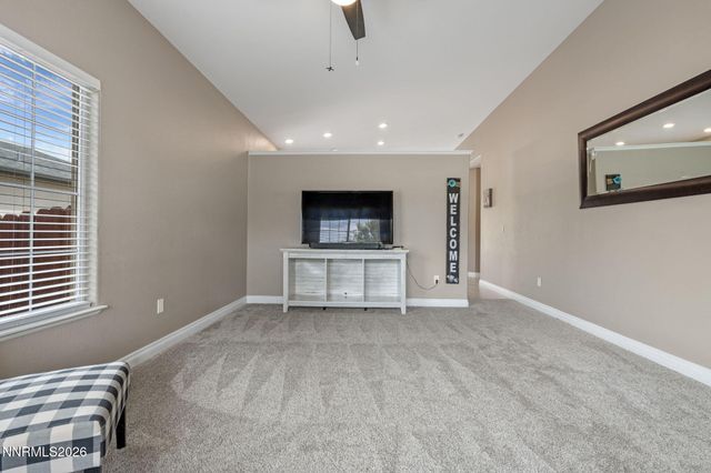18194 Kodiak Bear Court, Reno, NV 89508