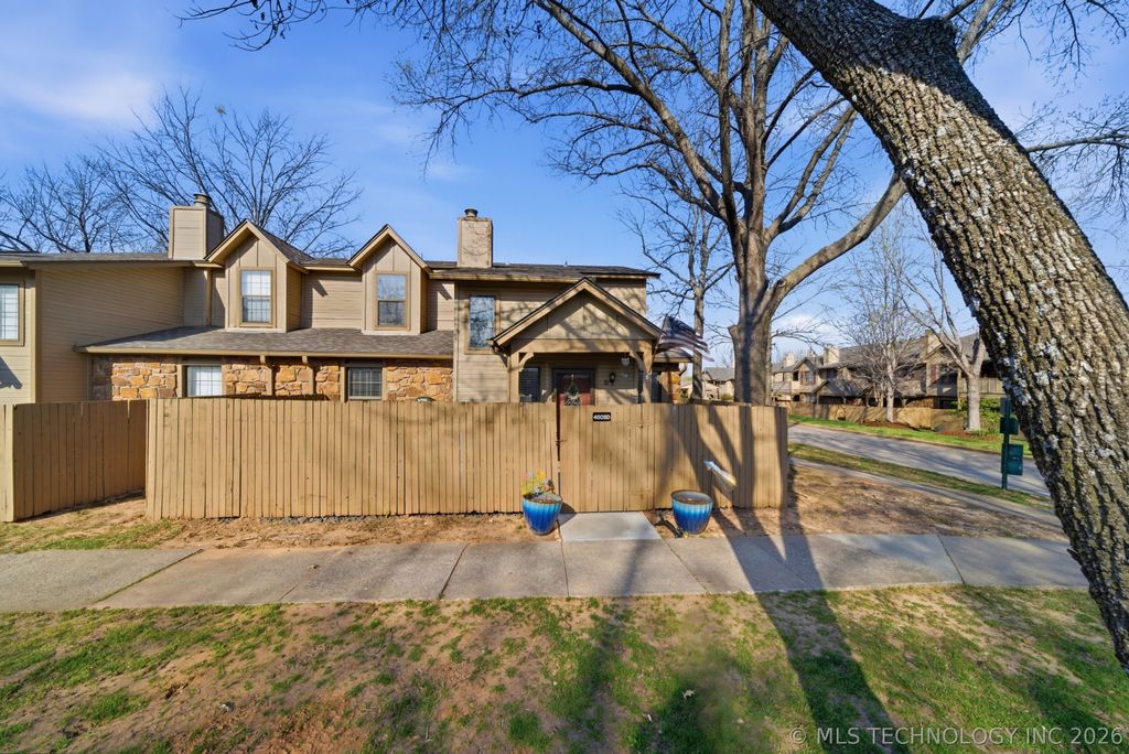 4608 E 93rd Court 19D, Tulsa, OK 74137