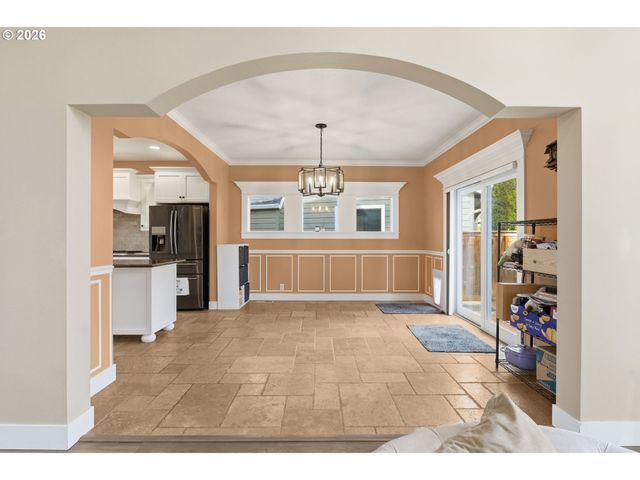 475 SALTY Way, Eugene, OR 97404