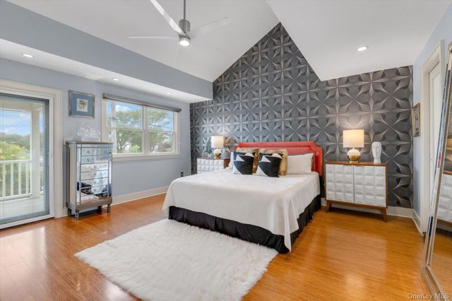 625 W Walnut Street, Long Beach, NY 11561