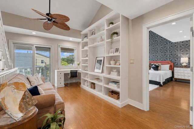 625 W Walnut Street, Long Beach, NY 11561