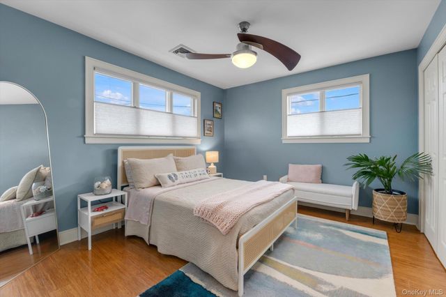 625 W Walnut Street, Long Beach, NY 11561