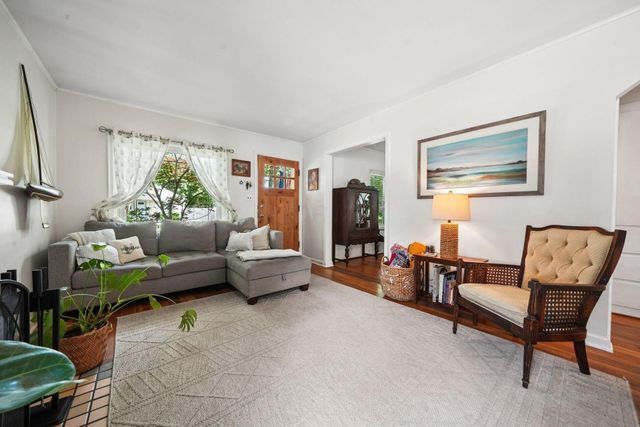 585 Milford Avenue, Columbus, OH 43202
