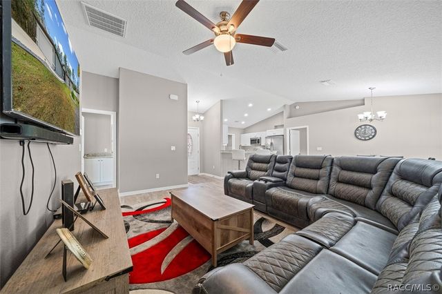 7780 N Ring Drive, Citrus Springs, FL 34434