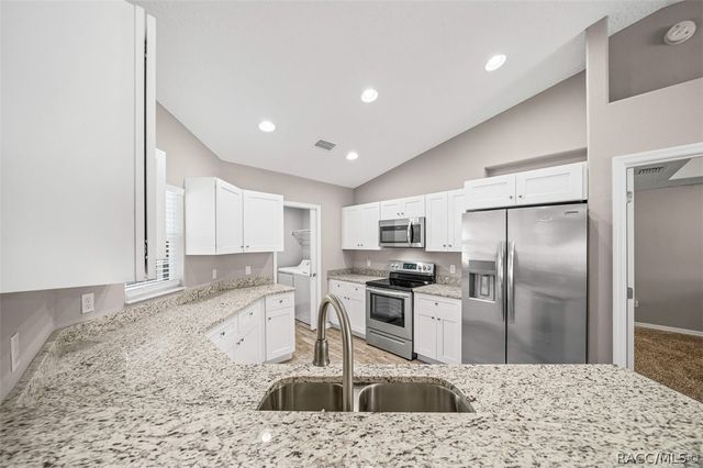 7780 N Ring Drive, Citrus Springs, FL 34434