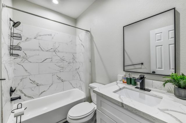 7119 Palestine Street, Houston, TX 77020