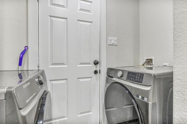 7119 Palestine Street, Houston, TX 77020