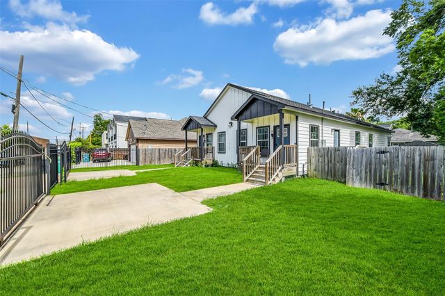 7119 Palestine Street, Houston, TX 77020