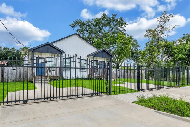7119 Palestine Street, Houston, TX 77020