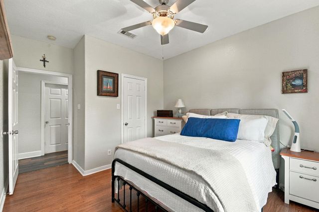 2627 Avenue L, Santa Fe, TX 77510
