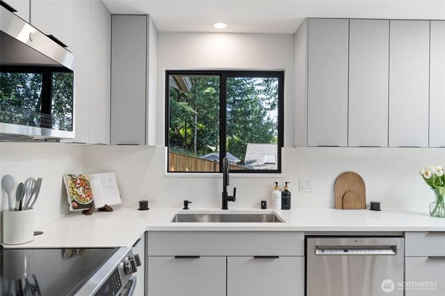 12351 SE 96th Place, Renton, WA 98056