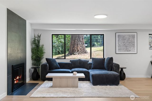 12351 SE 96th Place, Renton, WA 98056