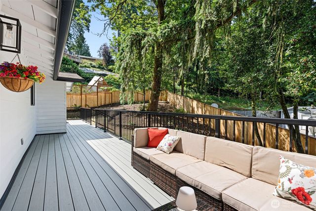 12351 SE 96th Place, Renton, WA 98056