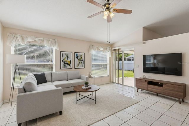 3203 SAWGRASS CREEK CIRCLE, St Cloud, FL 34772