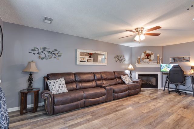 235 WOODLAWN TRCE, Brighton, TN 38011