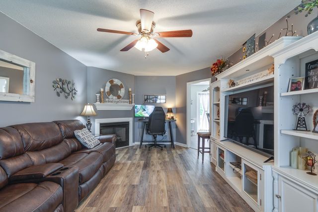 235 WOODLAWN TRCE, Brighton, TN 38011