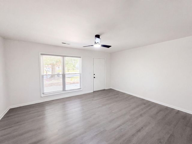 619 Piedmont Lane, Ladson, SC 29456