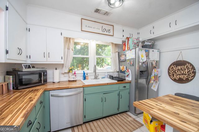 333 Carver, Griffin, GA 30224