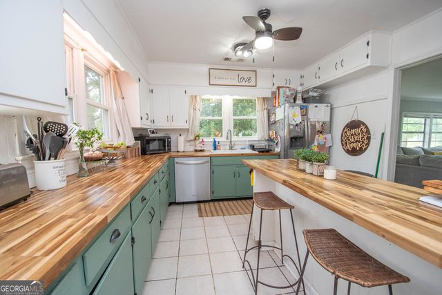 333 Carver, Griffin, GA 30224