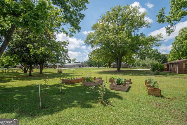 333 Carver, Griffin, GA 30224