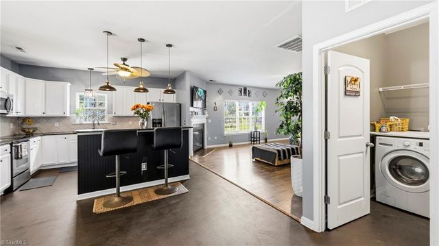 4035 Saint Johns Street, High Point, NC 27265