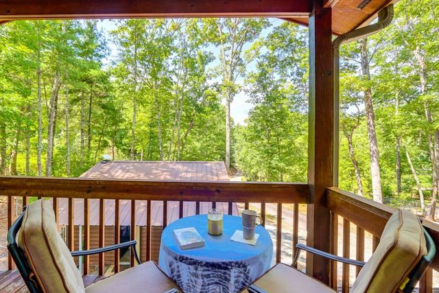 161 Smokey Hollow Drive, Murphy, NC 28906