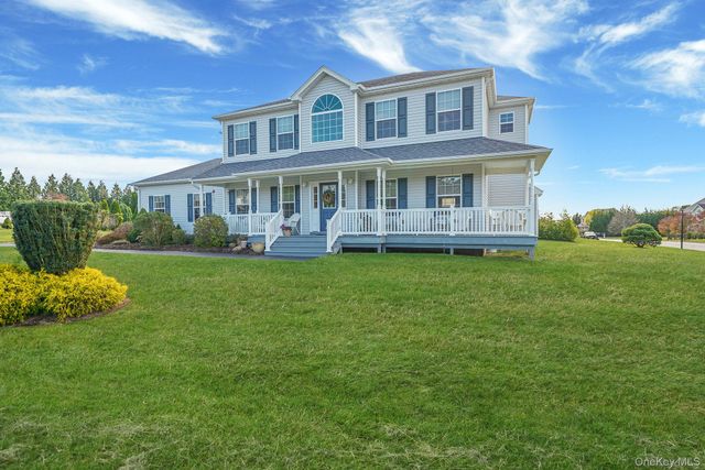 20 Dogwood Lane, East Moriches, NY 11940