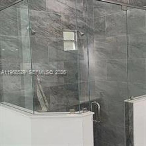 1711 SE Airoso Blvd, Port St. Lucie, FL 34984