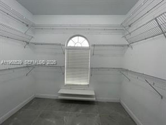 1711 SE Airoso Blvd, Port St. Lucie, FL 34984