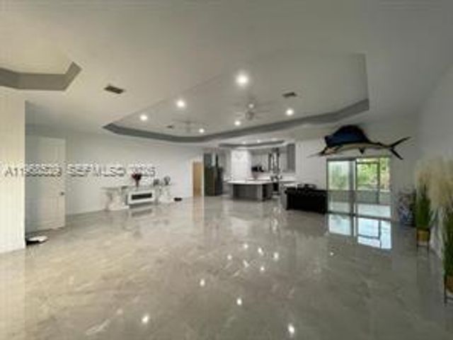 1711 SE Airoso Blvd, Port St. Lucie, FL 34984