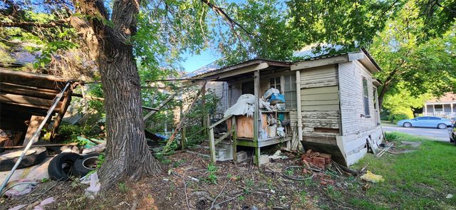 1407 E Wells Avenue, Sherman, TX 75090