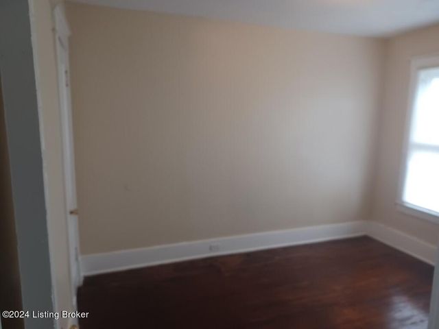 744 S 37th St, Louisville, KY 40211