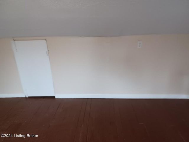744 S 37th St, Louisville, KY 40211