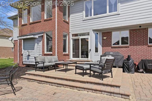 51889 Curtis Court, Northville, MI 48167