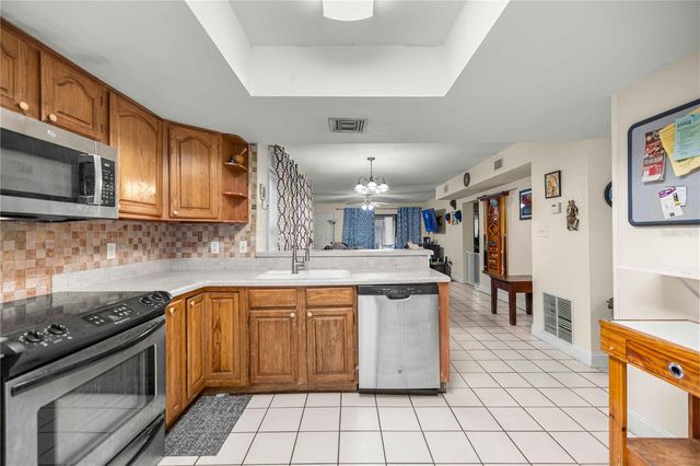 964 5TH STREET 964, Clermont, FL 34711