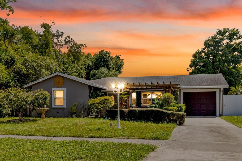 2258 Palmetto Road, West Palm Beach, FL 33406