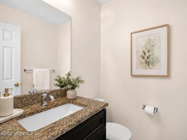1 Cherry Creek Drive, Matawan, NJ 07747