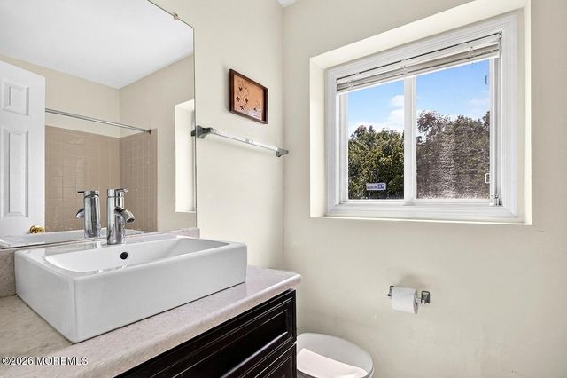 1 Cherry Creek Drive, Matawan, NJ 07747
