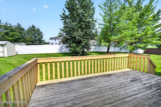 1 Cherry Creek Drive, Matawan, NJ 07747