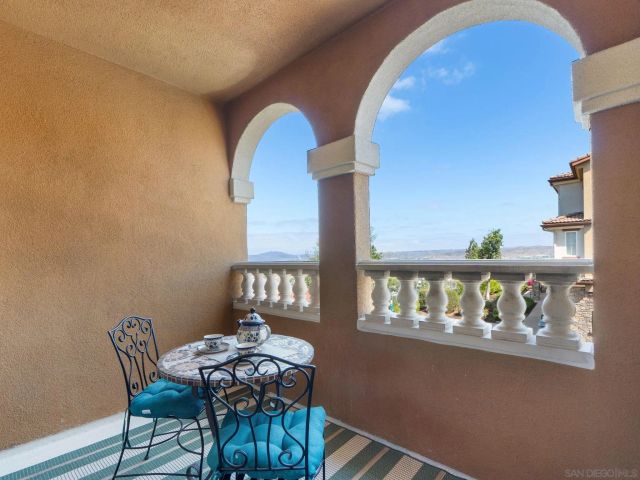 1412 Calabria, Santee, CA 92071