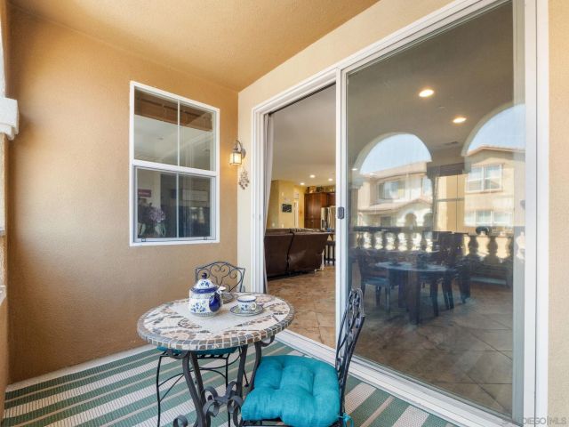 1412 Calabria, Santee, CA 92071