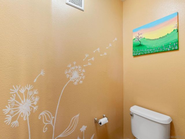 1412 Calabria, Santee, CA 92071