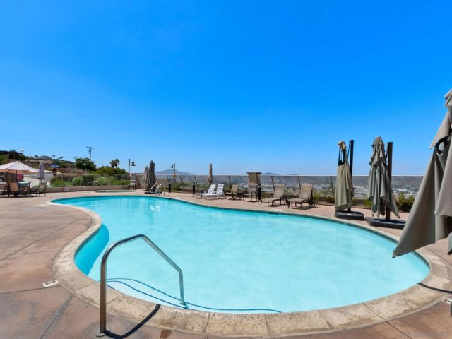 1412 Calabria, Santee, CA 92071