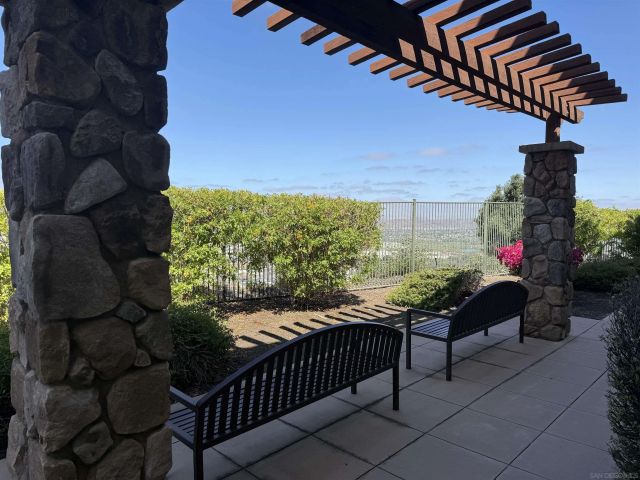 1412 Calabria, Santee, CA 92071