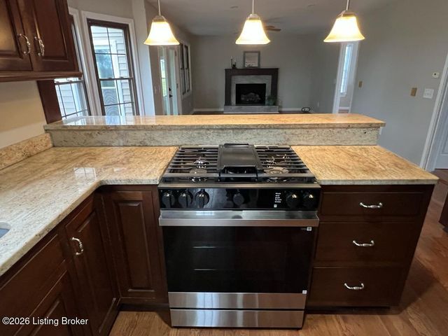 225 Donna Ave, Taylorsville, KY 40071